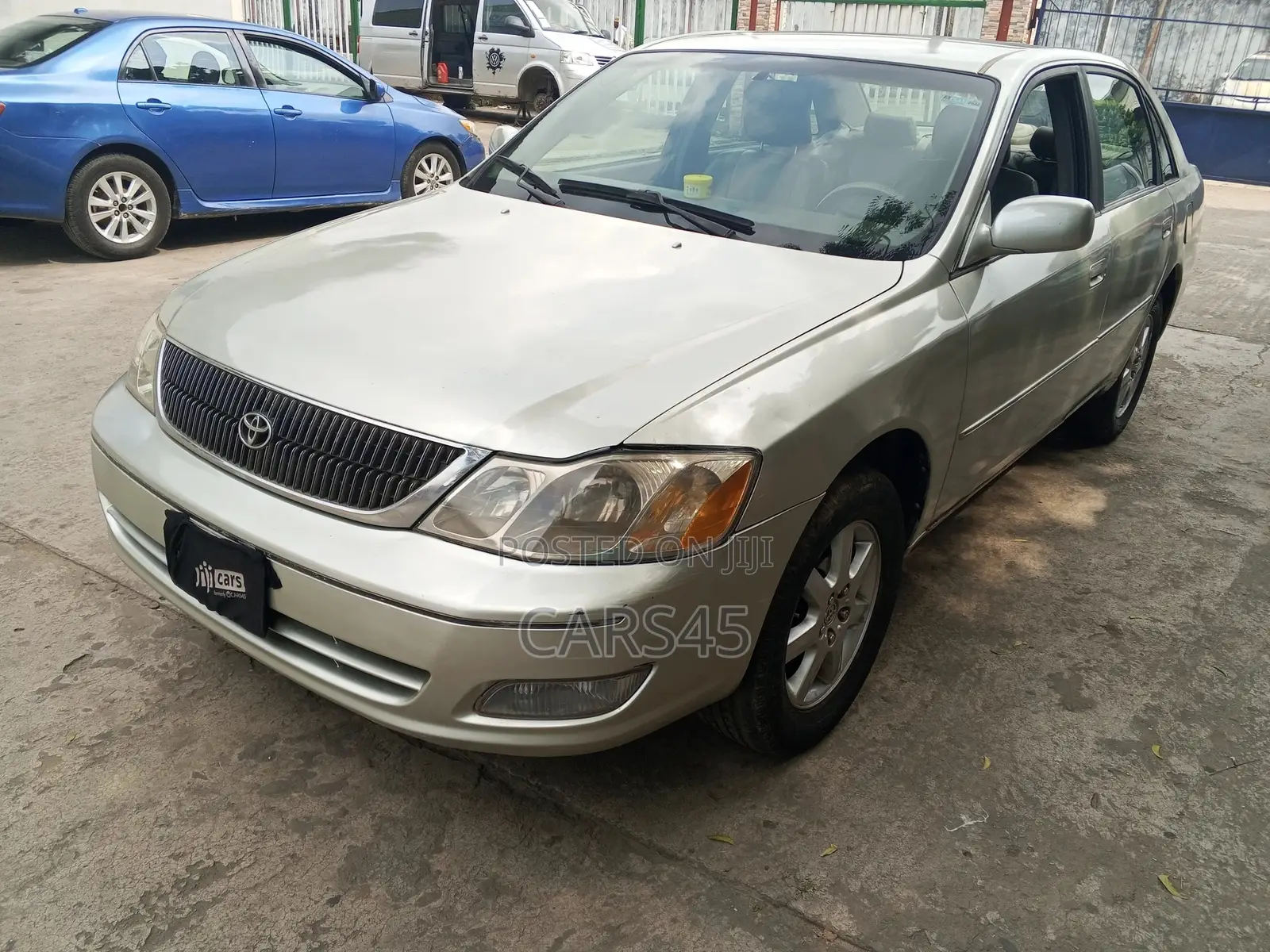 2000 Toyota Avalon
