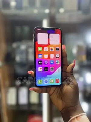 Apple iPhone XS Max 64 GB Gold
