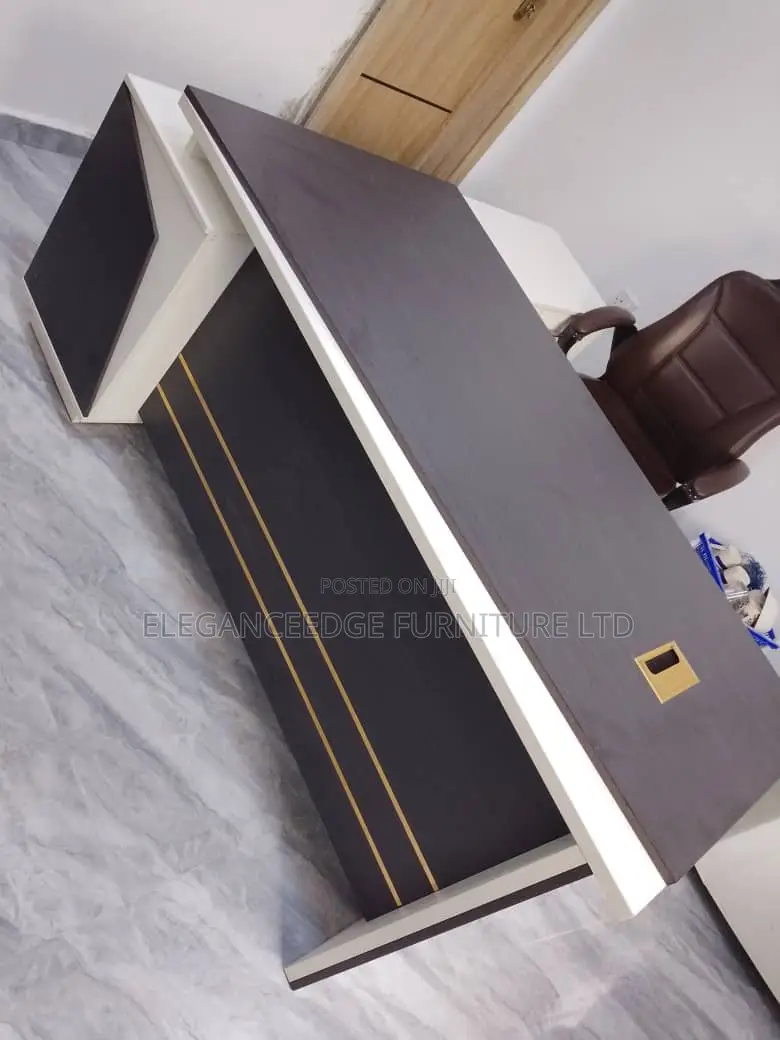 1.6 Meter Executive Director Office Table With Extension