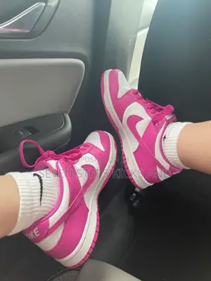 High Quality Nike Sb Dunk Low Pro Luxury Sneakers