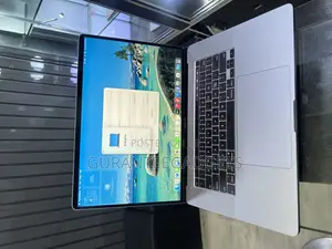 Laptop Apple MacBook Pro 2019 32GB Intel Core i9 SSD 1T
