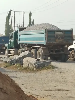 Best Granite and Chippings Supply (30,40,45 Tons)