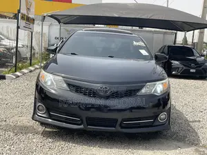 Toyota Camry SE 4dr Sedan (2.5L 4cyl 6A) 2013 Black