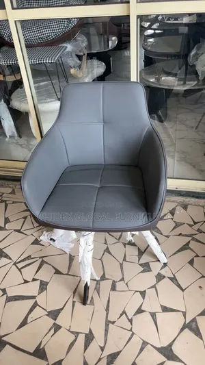 Swivel Executive Leather Chair