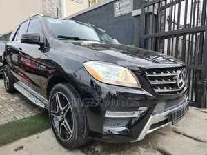 Mercedes-Benz M Class ML350 4MATIC 4dr SUV AWD (3.5L 6cyl 7A) 2014