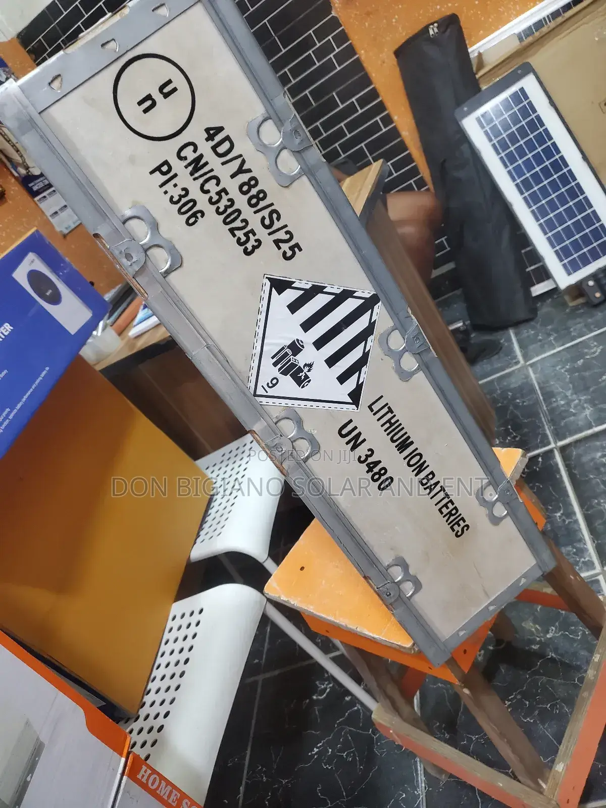 Luxsun Lithium Iron Battery