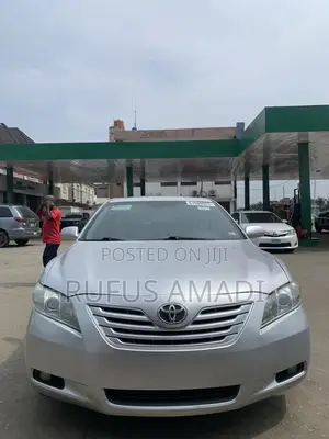 Toyota Camry 2008 Silver