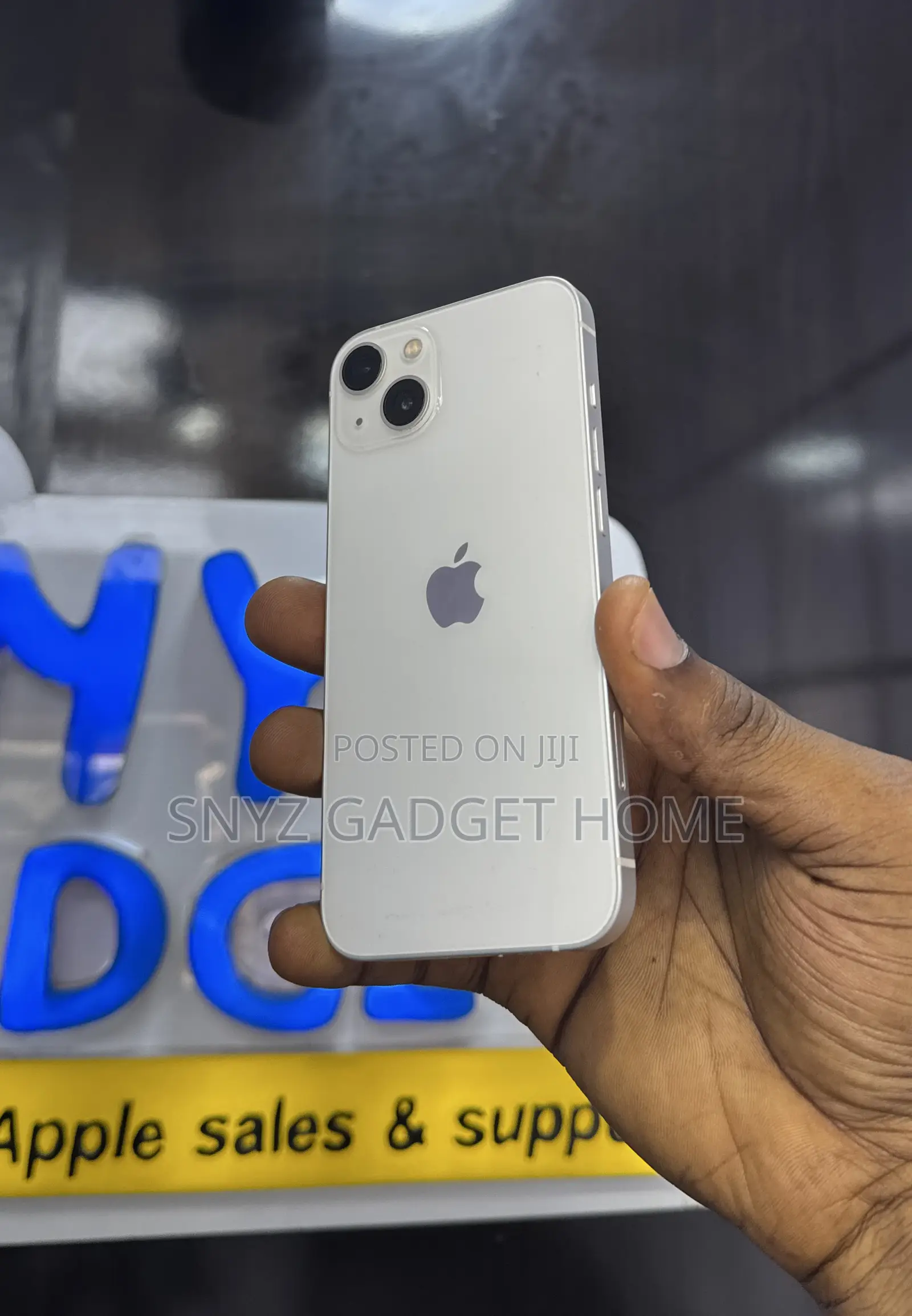 Apple iPhone 13 128 GB White