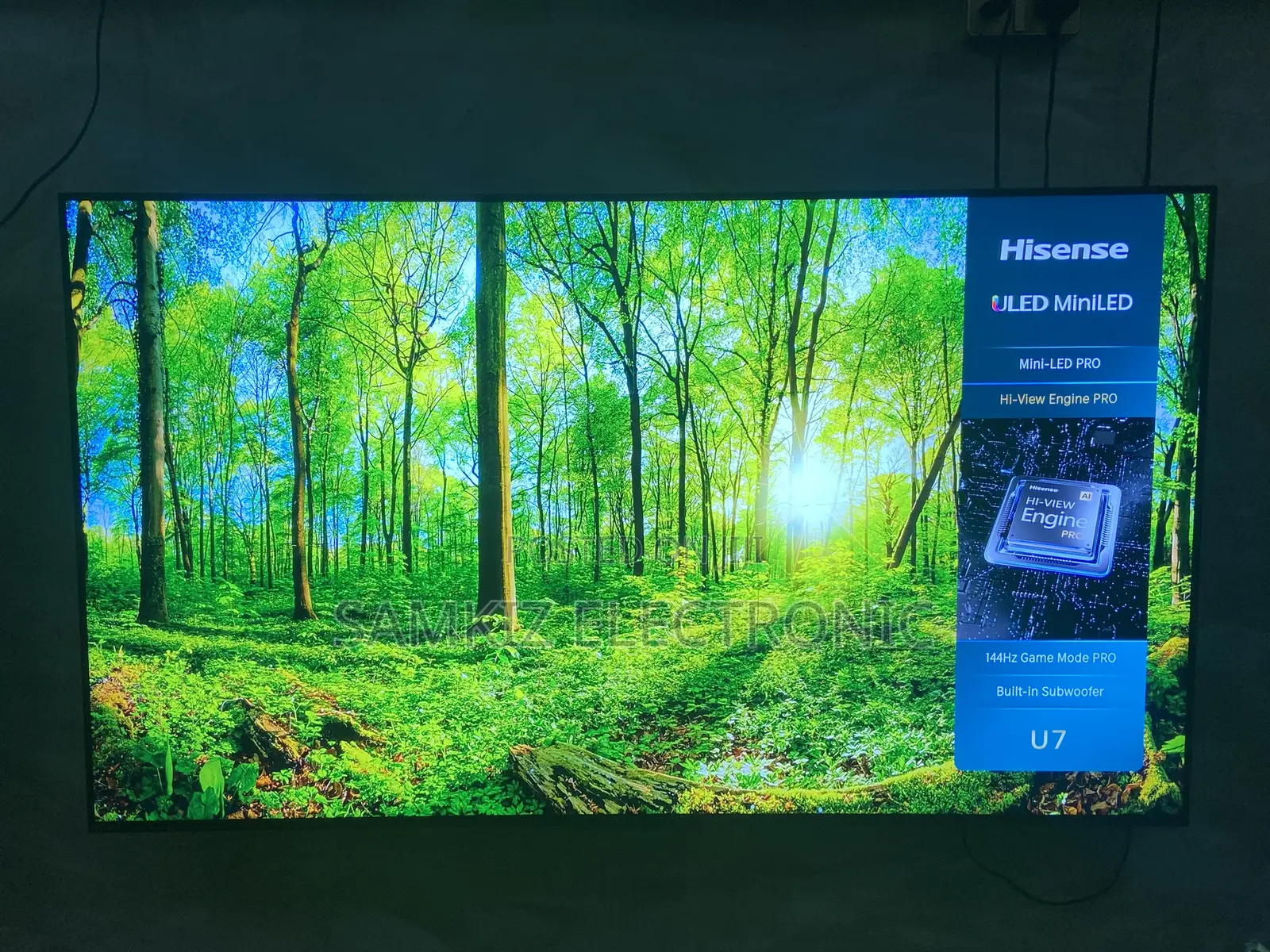 65-Inch Hisense Uled Mini-Led U7 (2025 Model)