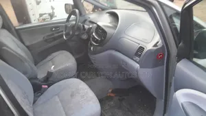 Toyota Previa 2.4 S 2010 Silver