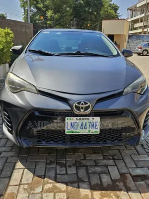 Toyota Corolla L 4dr Sedan (1.8L 4cyl 4A) 2014 Gray