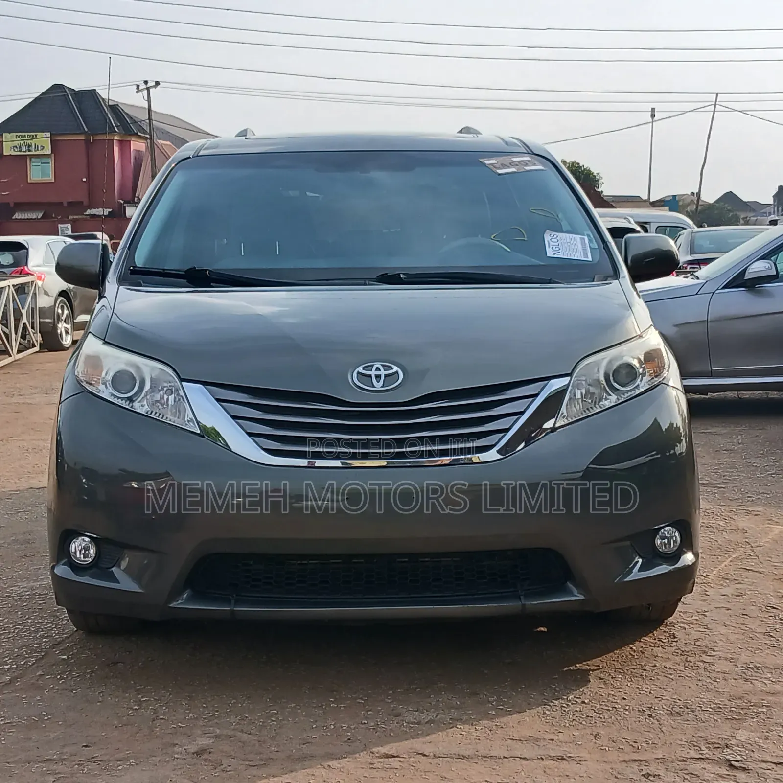 Toyota Sienna 2012 Green