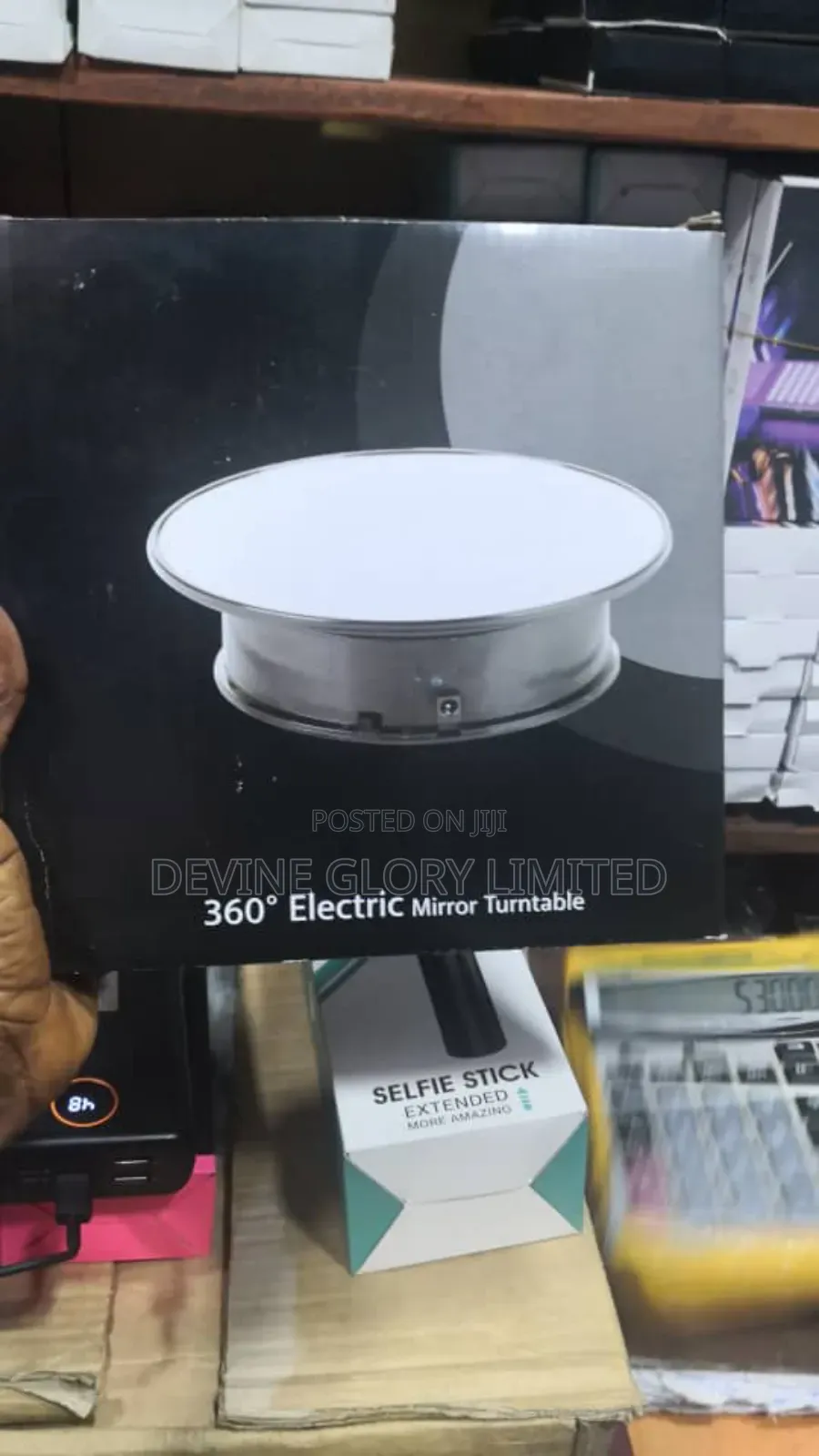 360° Electric Mirror Turntable Display Stand – Rotating Platform