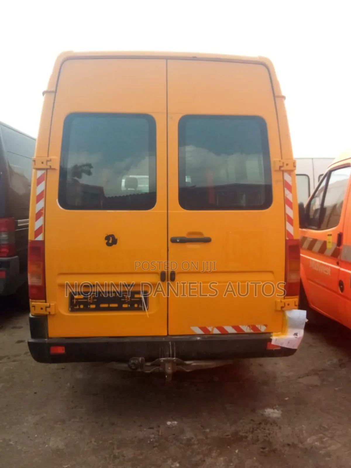Volkswagen LT 2006 Yellow