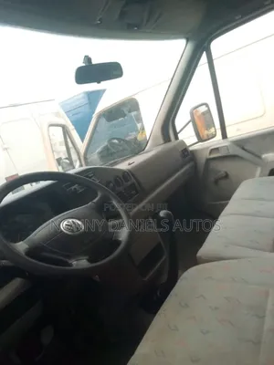 Volkswagen LT 2006 Yellow