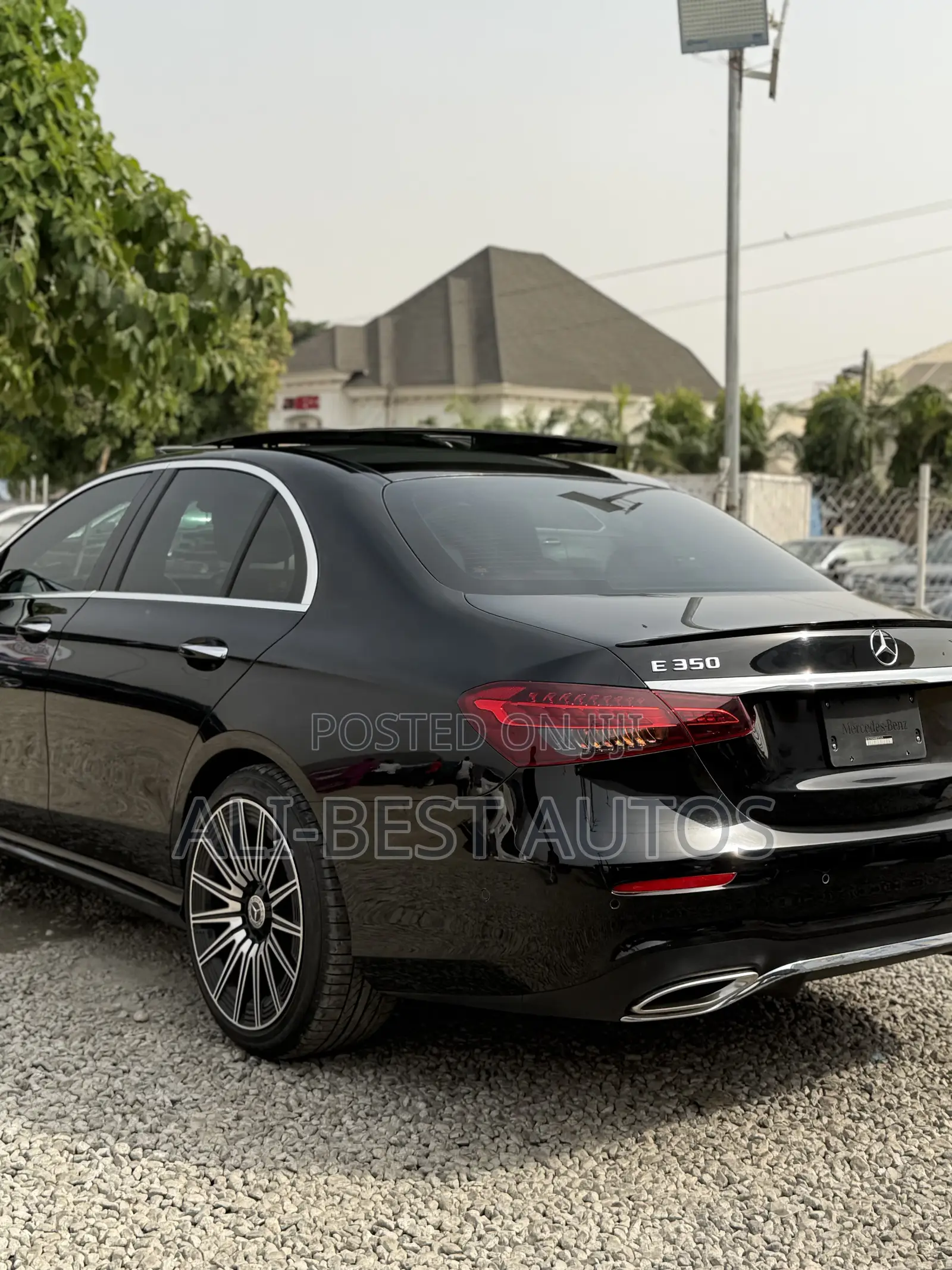 Mercedes-Benz E350 2023 Black