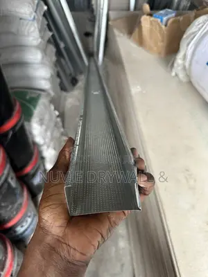 Stud 60mm ( Galvanize Frame)