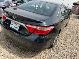 Toyota Camry SE w/Special Edition Pkg (2.5L 4cyl 6A) 2016 Black