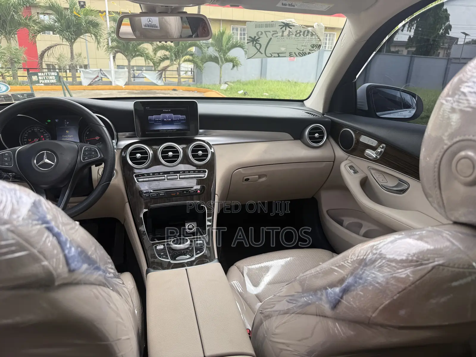 Mercedes-Benz GLC-Class 2017 White