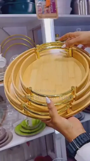 3 in 1 Bamboo Tray Round With Metal Handle