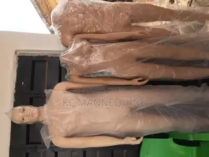 Mannequin.