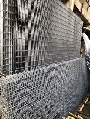 Galvanized Welded Wire Mesh Panel (9 X 8ft )