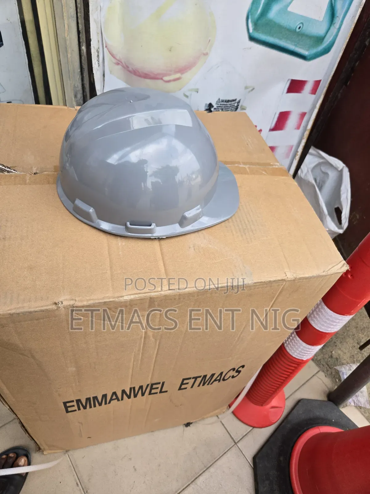 Gray Hardhat