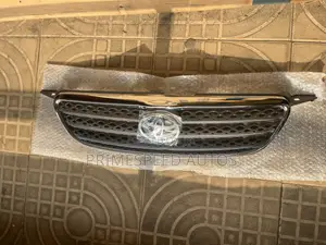 Front Grill Corolla 2005 Model