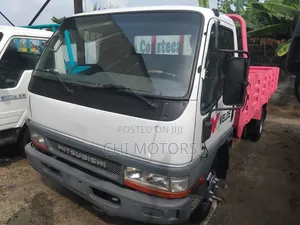 Mitsubish Canter D34 Engine Pickup 2009 White