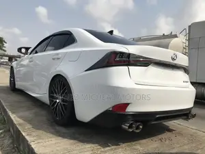 Lexus IS 350 AWD 2015 White