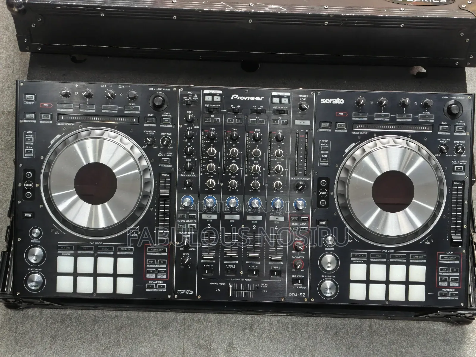Poneer DDJ Sz Controller