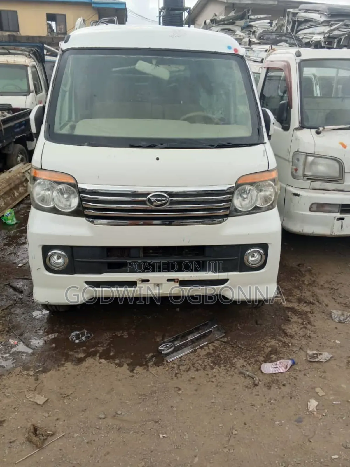 Daihatsu Hijet 2014 White