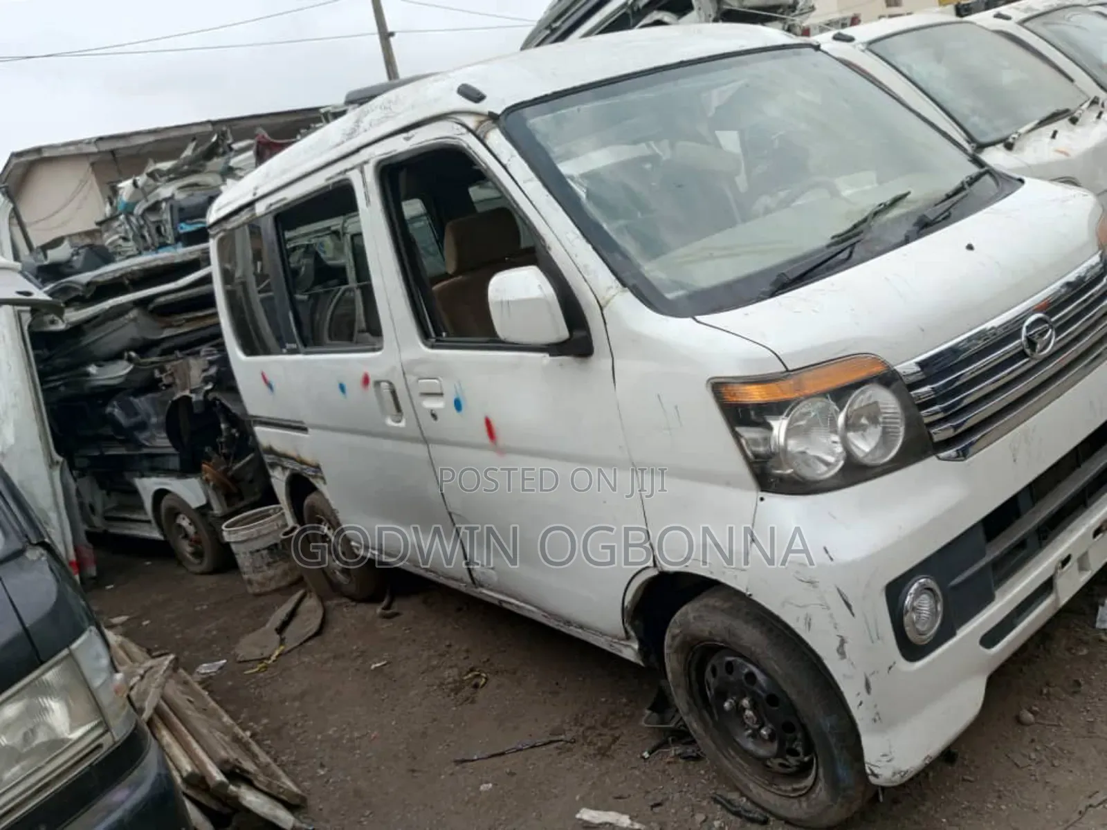 Daihatsu Hijet 2014 White