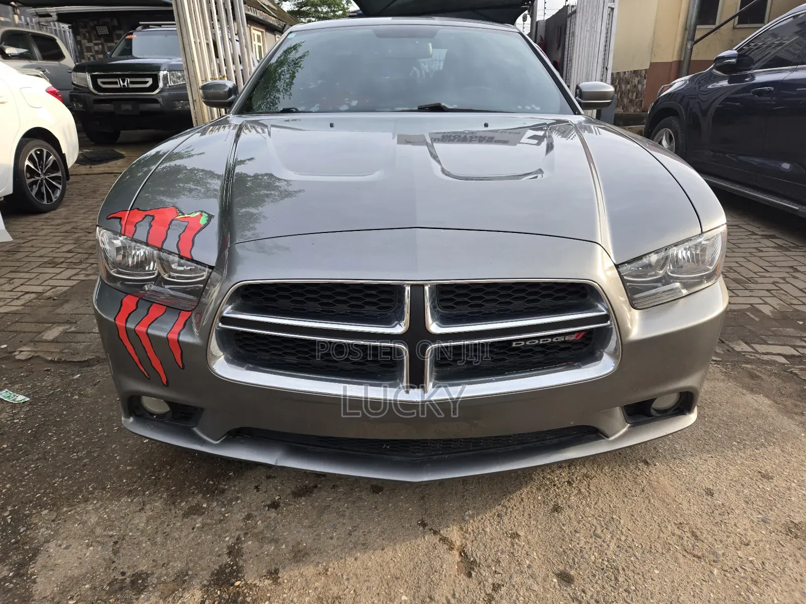 Dodge Charger SXT 2012 Gray