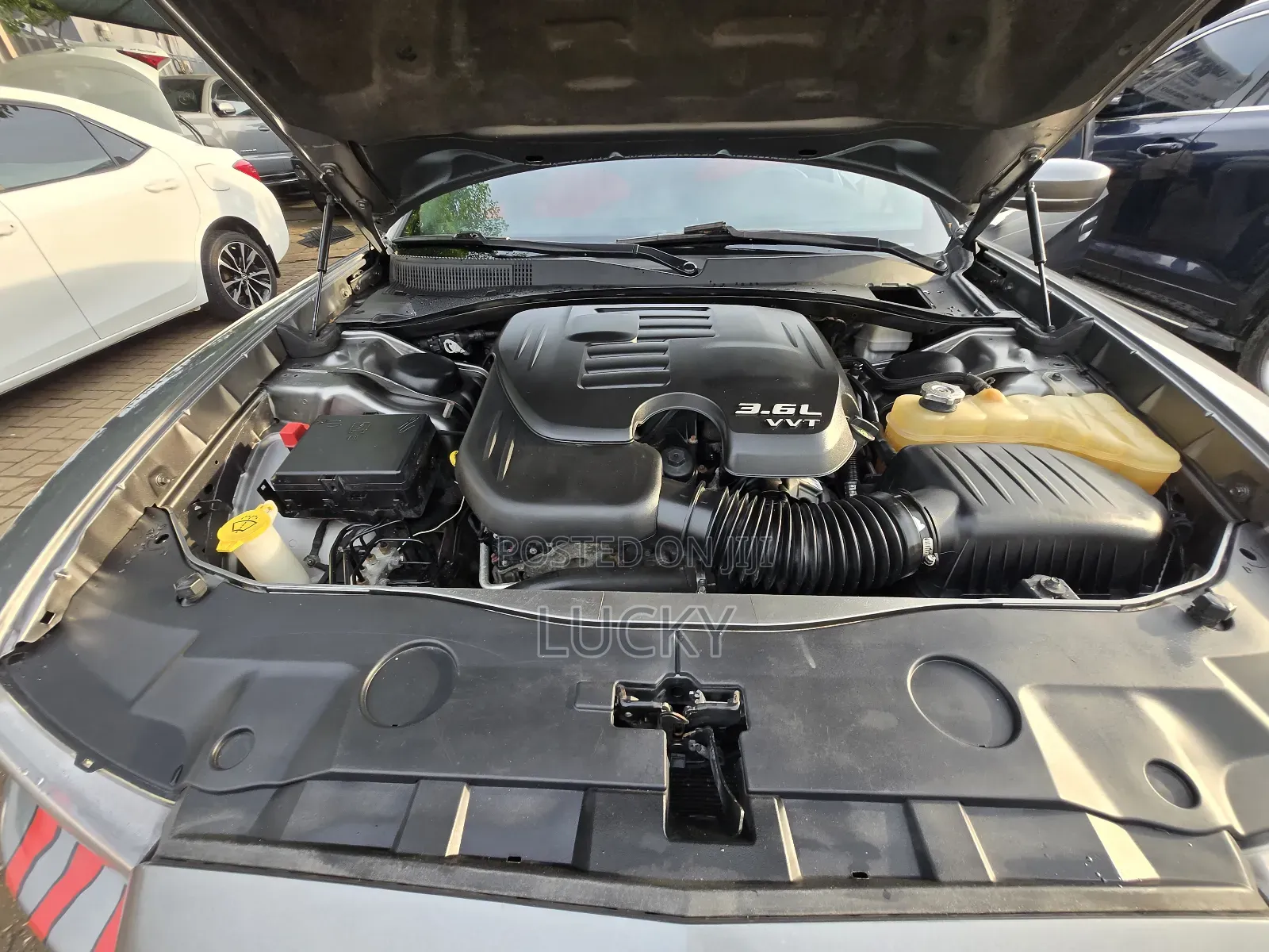 Dodge Charger SXT 2012 Gray