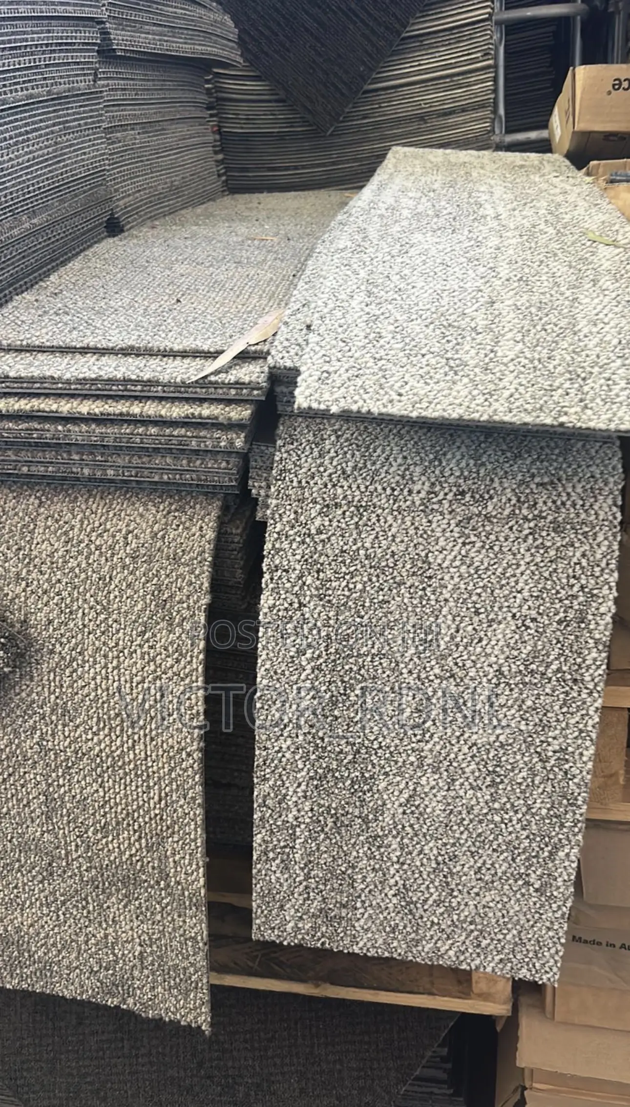 High Rank Rug Tiles With Quality Material