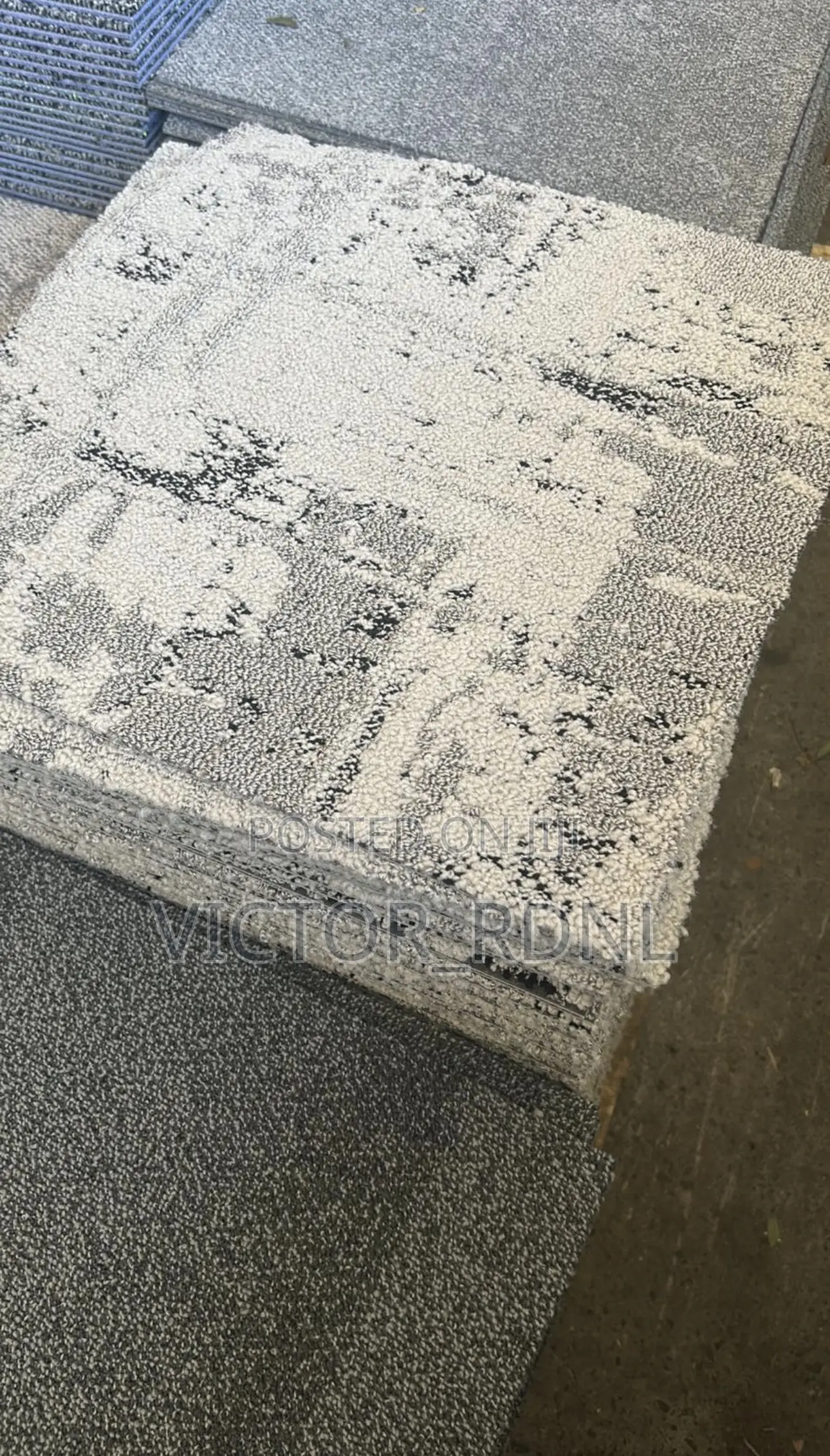 High Rank Rug Tiles With Quality Material