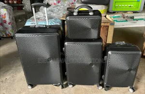 Luxury 4pcs Hard Rubber Shell Luggage Set With 360° Spinner Wheels