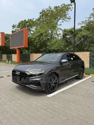 Audi Q8 55 Premium AWD quattro 2020 Gray