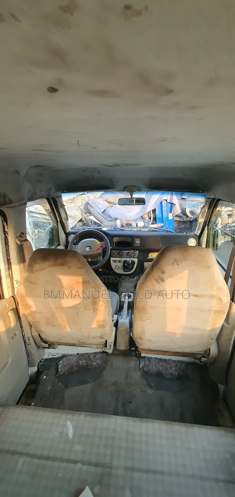 Suzuki APV Minibus 2010 White