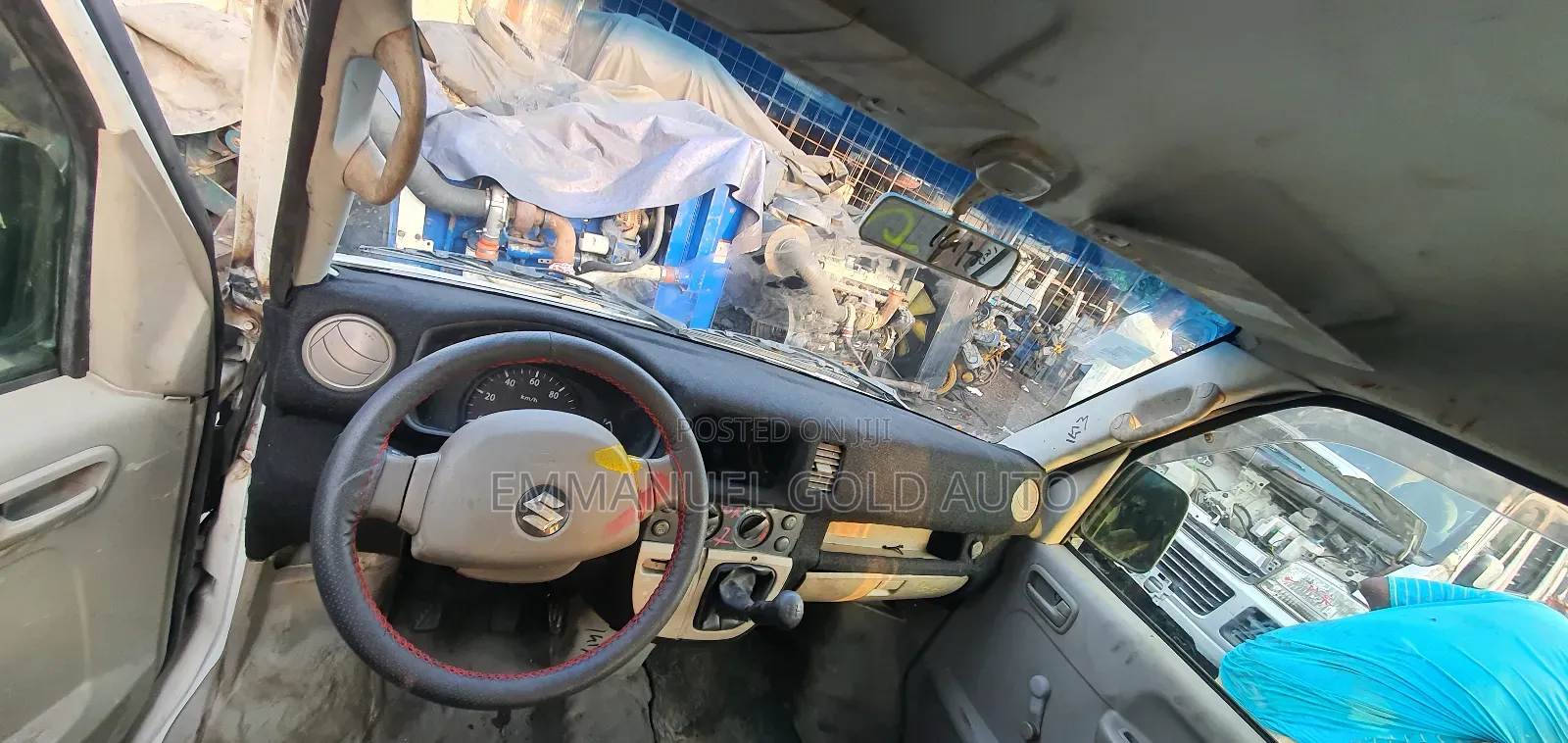 Suzuki APV Minibus 2010 White