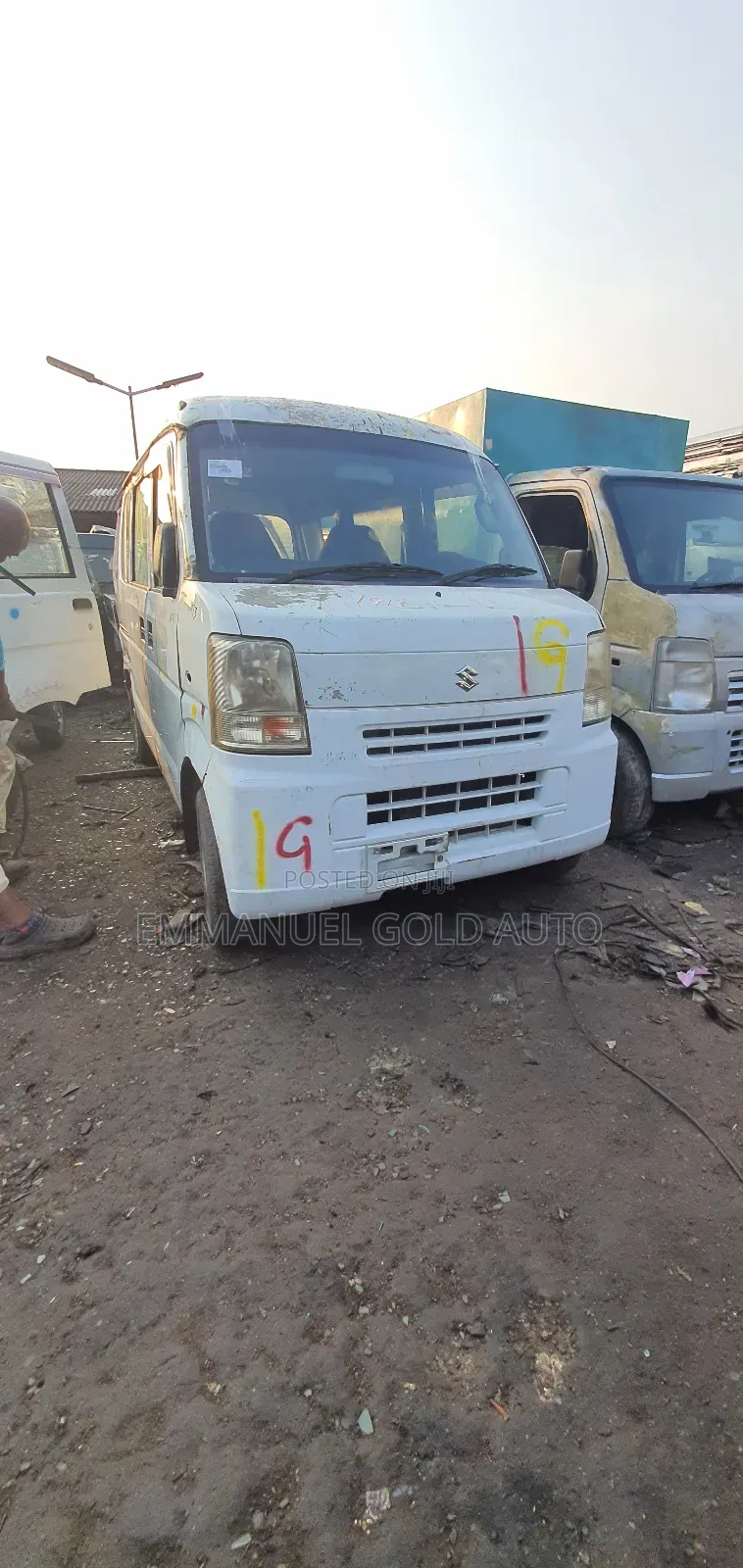 Suzuki APV Minibus 2010 White
