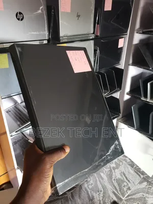 New Laptop Lenovo V110 8GB AMD A4 HDD 320GB