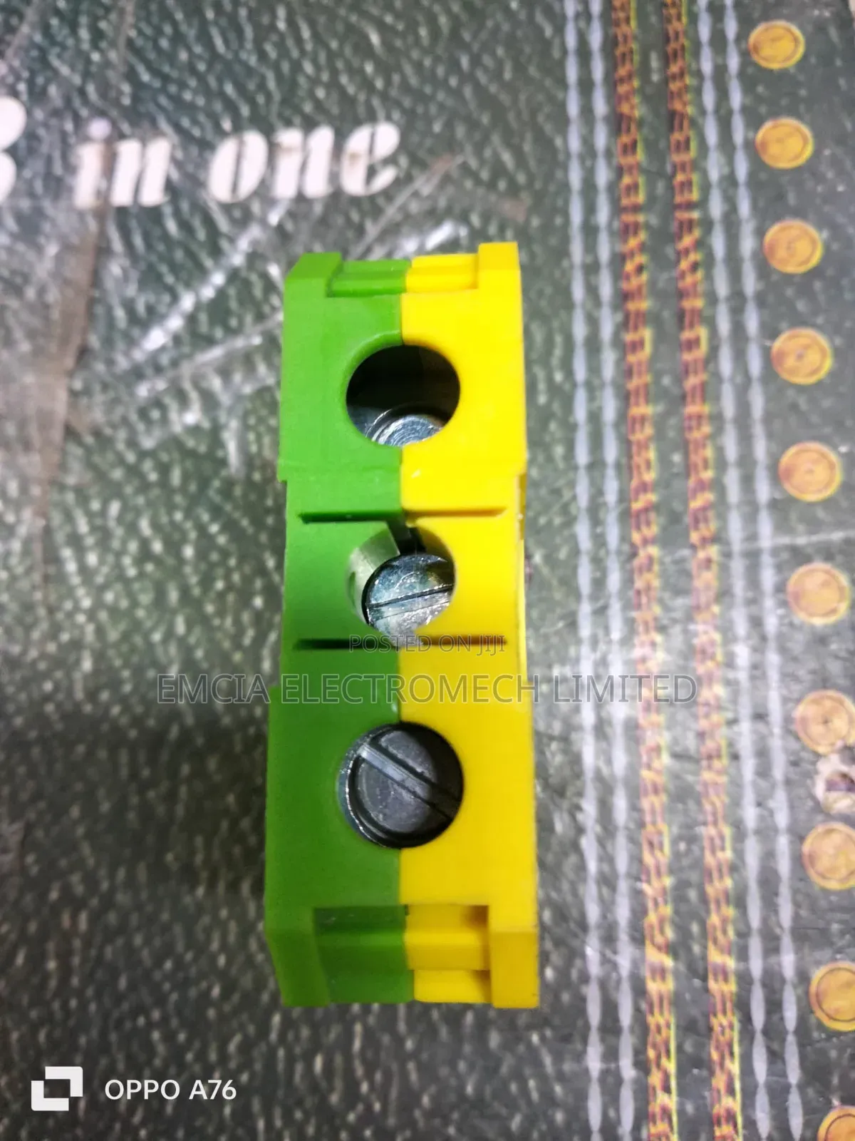 Siemens 8wa1011-1pm00 Terminal Block 35mm2 Earth Terminal Block
