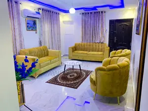 2bdrm FLT Shan
