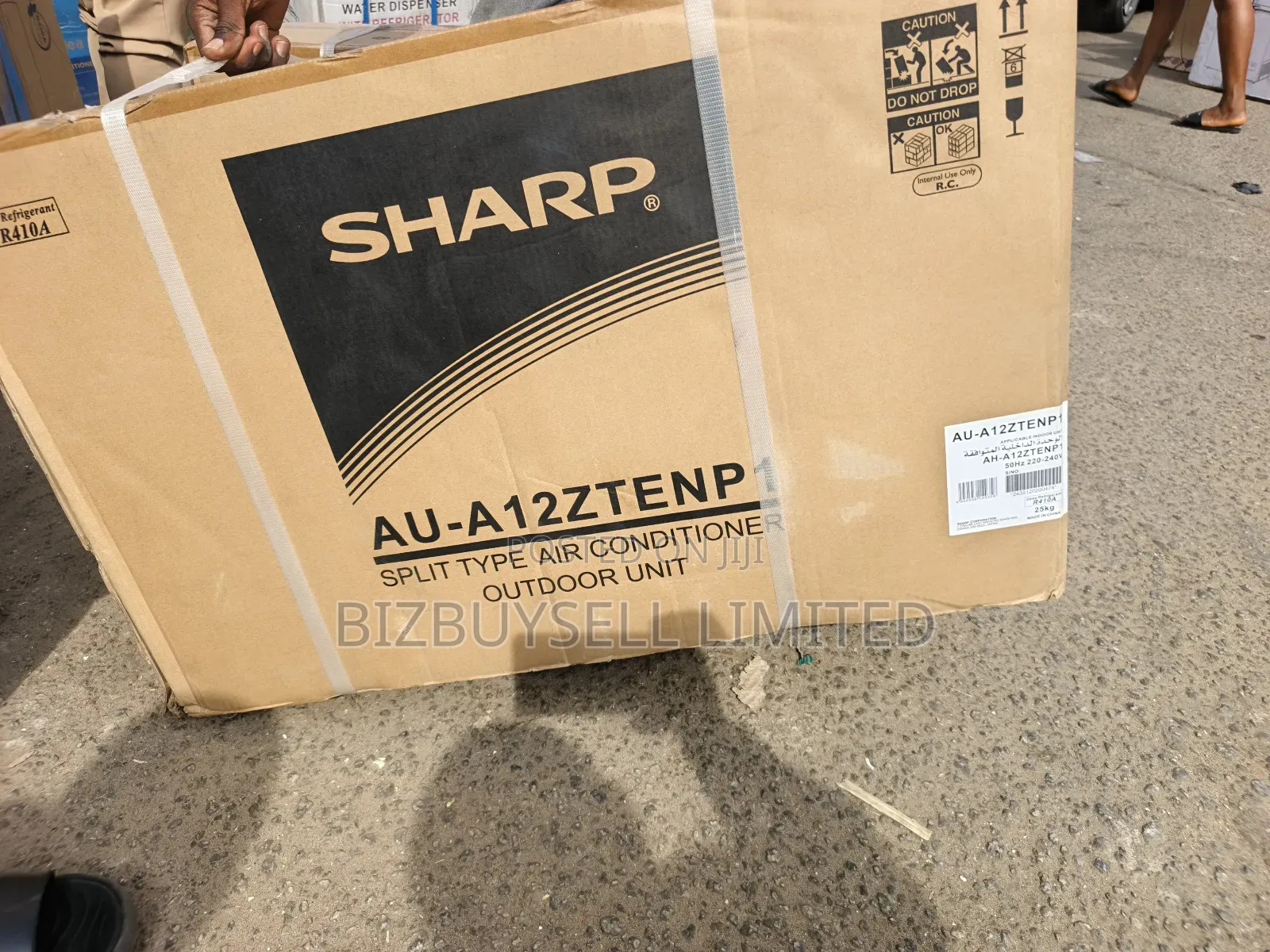 1.5hp Sharp Split Air Conditioner With Installation Kit.
