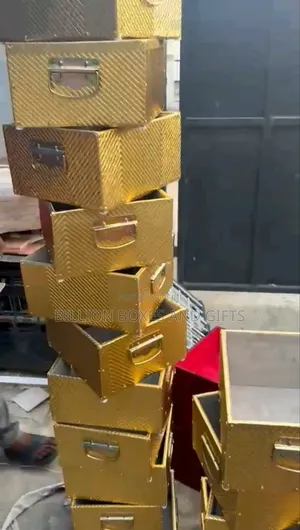 Golden Luxury Hamper Crates
