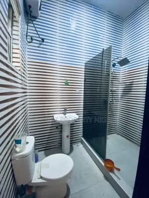 Studio Apartment in Orchild Road, Chevron for rent