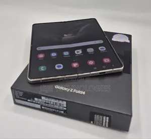 Samsung Galaxy Z Fold4 256 GB Gold