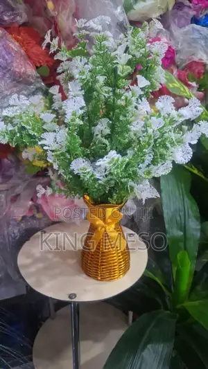 Gold Plastic Flower Vase